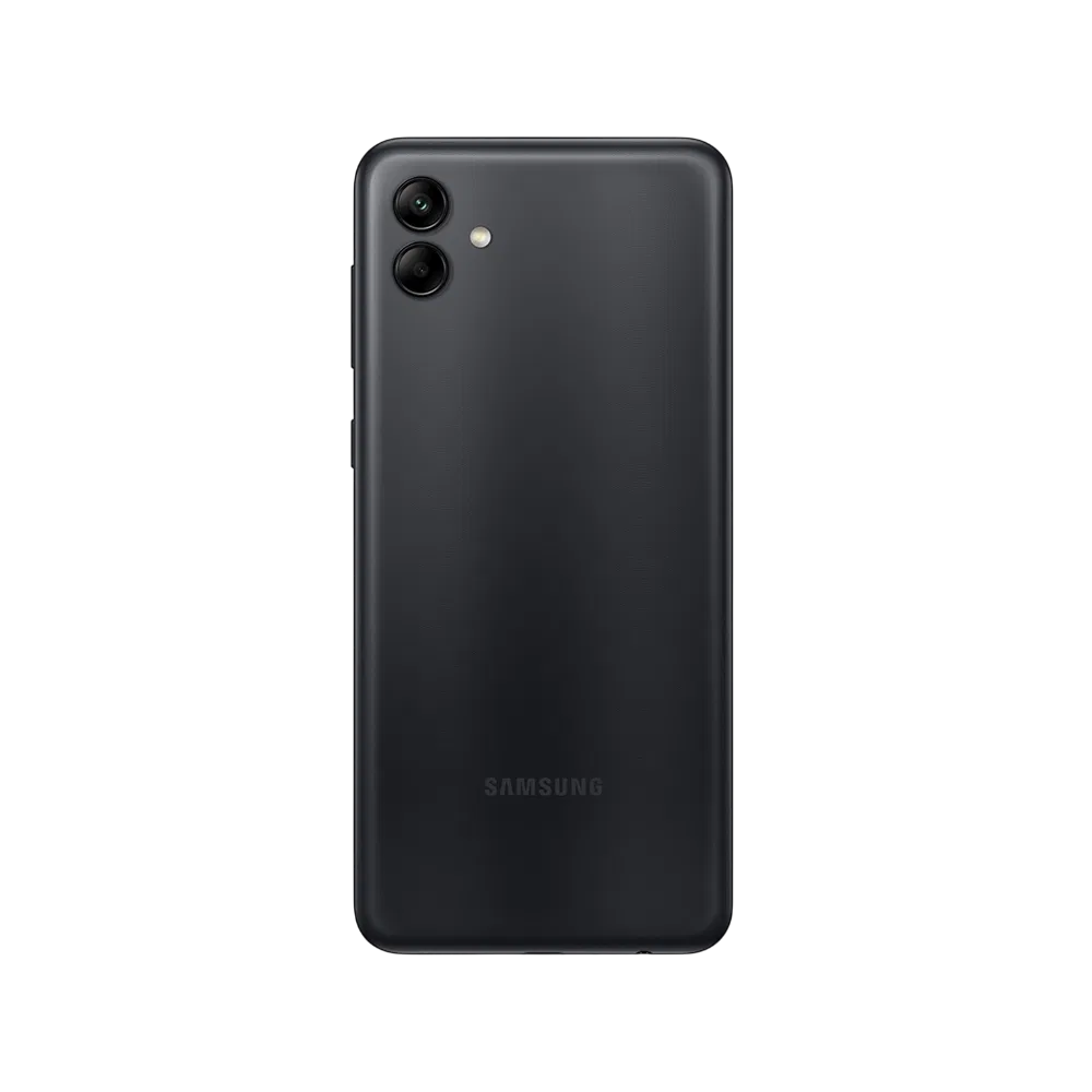 Siyah Samsung Galaxy A04 akıllı telefonun arka yüzü, çift kamera ve flaş detaylı tasarım