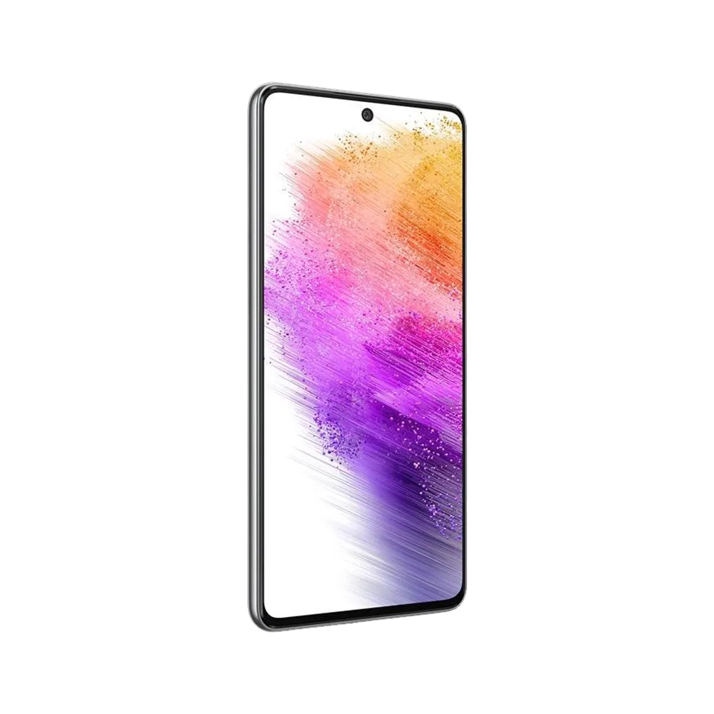 Samsung Galaxy A73 siyah akıllı telefon, ince çerçeveli ekran ve ön kamera deliğiyle önden görünüm
