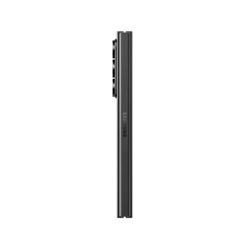 Siyah Samsung Galaxy Z Fold6 akıllı telefonun yandan görünümü, katlanır gövde ve kamera çıkıntısı detaylı