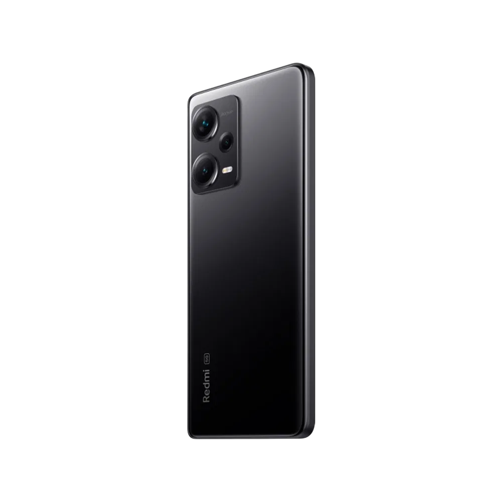 Xiaomi Redmi Note 12 Pro Plus siyah akıllı telefonun arka yüzü, üçlü kamera modülüyle yandan görünüm